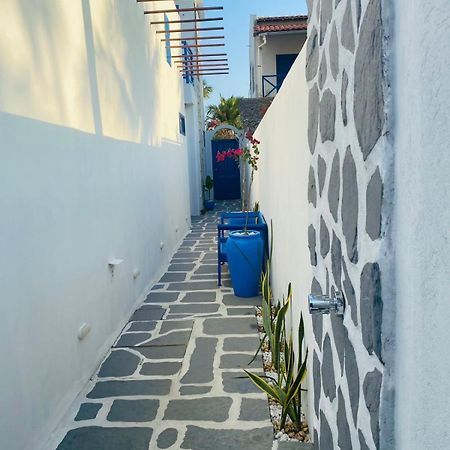 קמוסים Meditarranee Residence מראה חיצוני תמונה