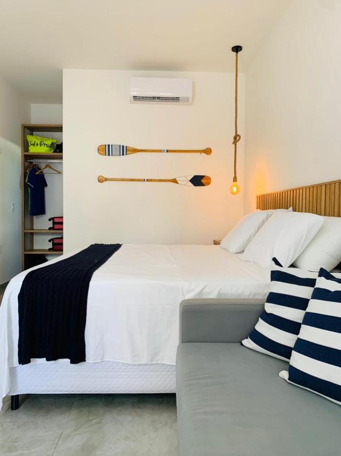קמוסים Meditarranee Residence מראה חיצוני תמונה
