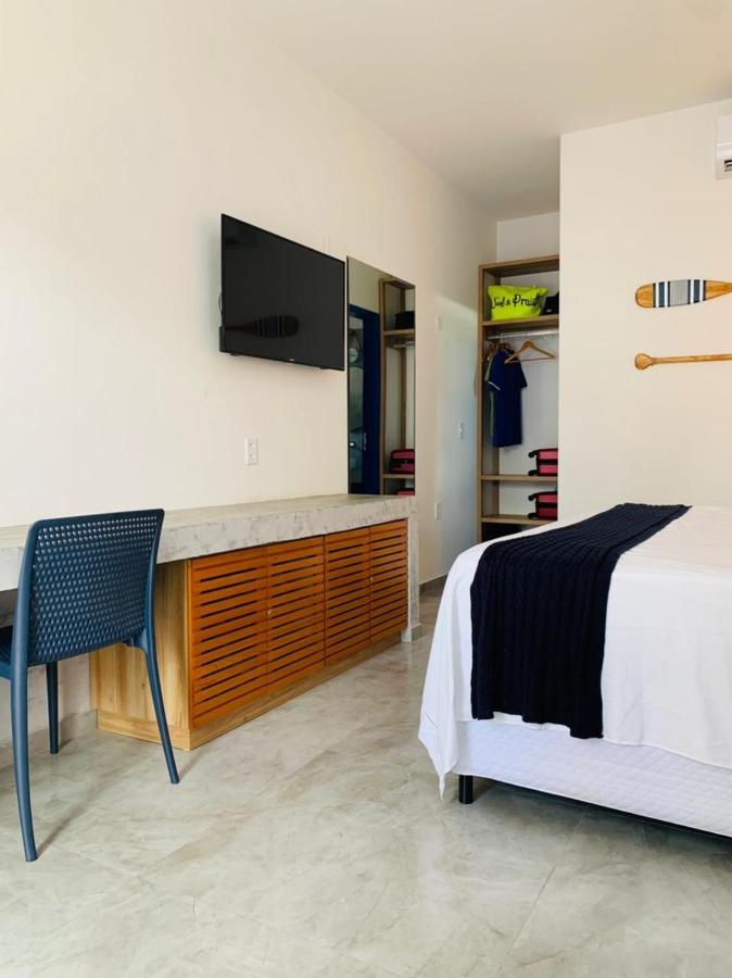 קמוסים Meditarranee Residence מראה חיצוני תמונה